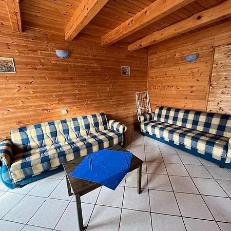 Almos Apartman Balatonfenyves Exteriér fotografie